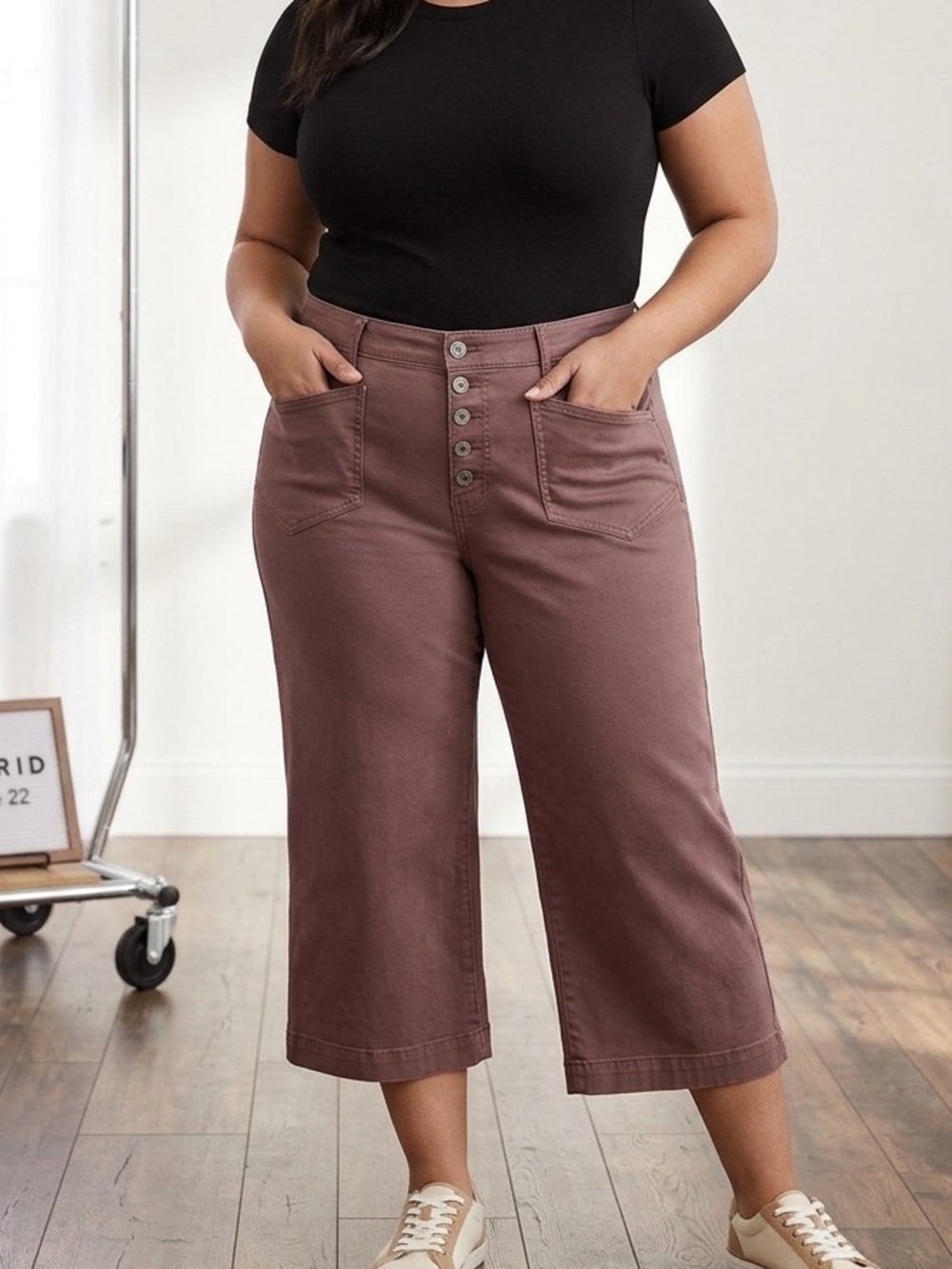 Torrid Brown Button-Fly cropped wide leg Jeans